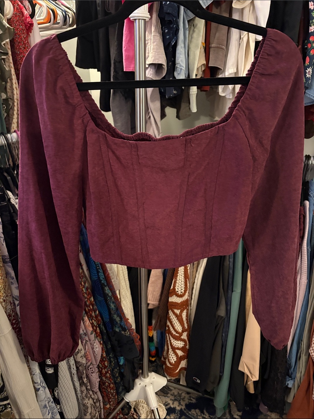 Women's Plum Square-Neck Long-Sleeve Crop Top